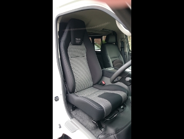 RECARO�i���J���V�[�g�j�@NISSAN�@�L�����o���@NV350�v���~�A��GX��RECARO�i���J���j�@LX-F IM 110H�@BK�@����