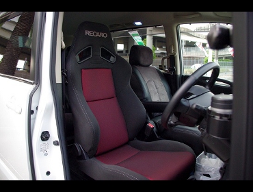 RECARO�i���J���V�[�g�j�@NISSAN�@�Z���i�@CC25��RECARO�i���J���j�@SR-7F SK100 BK/RED�@����