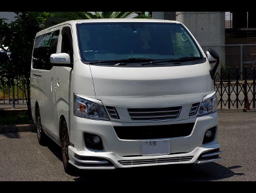 NISSAN�@�L�����o���@NV350��RECARO�i���J���j�V�[�g����