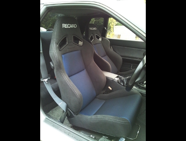RECARO�i���J���V�[�g�j�@NISSAN�@�X�J�C���C���@BNR32�Ƀ��J���@SR-7F SK100 BK/BL�@�~2�r�@����