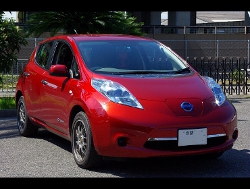 RECARO�i���J���V�[�g�j�@NISSAN�@���[�t�@�Ƀ��J���@SR-7 ���V�b�N�@RED/RED�@�~2�r�@����