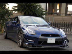 RECARO�i���J���V�[�g�j�@NISSAN�@GT-R�@R35�Ƀ��J���@RS-G SK2 BK/BL�@�~2�r�@����