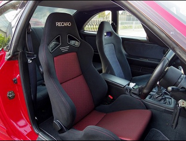RECARO�i���J���V�[�g�j�@NISSAN�@�X�J�C���C���@BCNR33�Ƀ��J���@SR-7 GK100�@BK/RED�@����