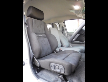 RECARO�i���J���V�[�g�j�@NISSAN�@�L�����o���@NV350��RECARO�i���J���j�@�I���\�y�hAN220HV�@BK�@����