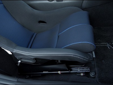 RECARO�i���J���V�[�g�j�@NISSAN�@�t�F�A���f�BZ�@Z34�Ƀ��J���@RS-G�@GK�@BK/BL�@����