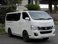 RECARO�i���J���V�[�g�j�@NISSAN�@NV350�L�����o���@E26�Ƀ��J���@SR-7�@KK100�@BK�@����