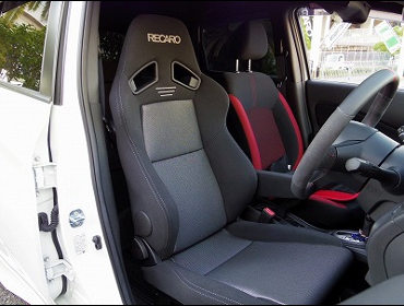 RECARO�i���J���V�[�g�j�@NISSAN�@NOTE�@�j�X��CVT�@E12�Ƀ��J���@SR-7F�@GK100�@BK/RED�@A/R�@����