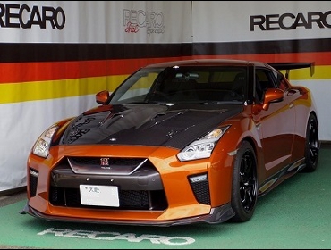NISSAN�@GTR�@R35�@�Ɂ@RECARO�i���J���j�@�V�[�g����