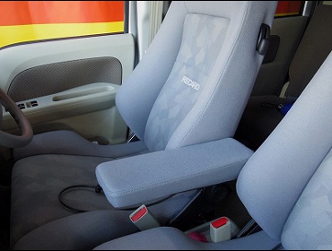 NISSAN�@NV100�@�N���b�p�[�@DR17V�@�Ɂ@RECARO�i���J���j�@�G���S���hD�@�O���C�@�~2�r�@����