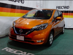 NISSAN�@�m�[�g�@e-power�@�Ɂ@RECARO�i���J���j�@SR-7�@KK100�@RED�@����