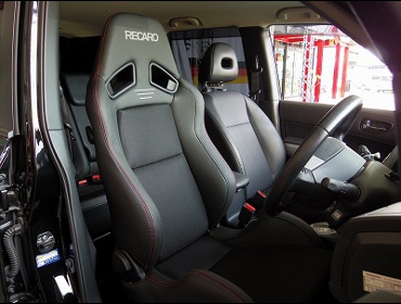NISSAN�@�G�N�X�g���C���@T31�@�Ɂ@RECARO�i���J���j�@SR-7�@Lassic BK�@�V�[�g�q�[�^�[�t���@����