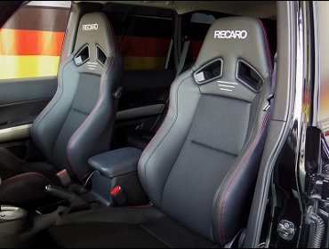 RECARO�i���J���V�[�g�j�@NISSAN�@�G�N�X�g���C���@T31�@�Ɂ@RECARO�i���J���j�@SR-7�@Lassic �@BK�@���@SR-7F�@Lassic BK�@����