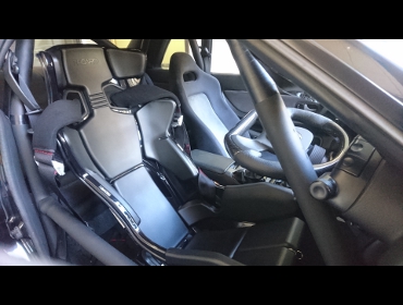 NISSAN�@�X�J�C���C���@BNR32�@�Ɂ@RECARO�i���J���j�@PRO RACER�@RMS�@2700G�@����