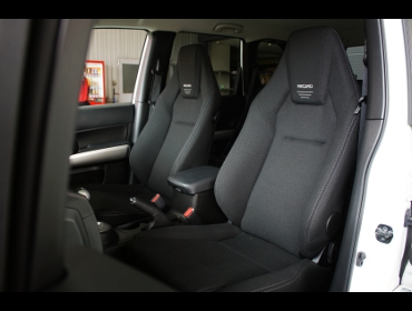 RECARO�i���J���V�[�g�j�@NISSAN�@�G�N�X�g���C���@T31�@�Ɂ@RECARO�i���J���j�@LX-F�@TR�@NN�@BK�@�~���E�@����