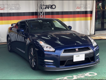 NISSAN�@35GT-R�i2014�N�j�@�Ɂ@RECARO�i���J���j�N���X�X�|�[�c�X�^�[�@���~�e�b�h�G�f�B�V�����@�u���[�@�J�[�{���o�b�N�V�F���@����
