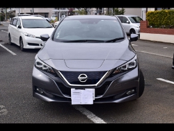 NISSAN�@���[�t�@ZE1�@�Ɂ@RECARO�i���J���j�@SR-7�@KK100�@BK�@�V�[�g�q�[�^�[�t���@����