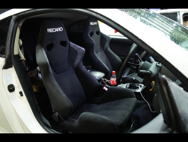 NISSAN�@�X�J�C���C���N�[�y�@CPV35�i2003�N�j�@�Ɂ@RECARO�i���J���j�@SR-6�@KK100S�@BK�@�~���E�@����