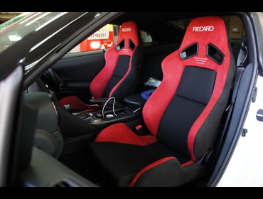 NISSAN�@GTR�@R35�@�Ɂ@RECARO�i���J���j�@SR-7�@GU100�@RED�@�~���E�@����