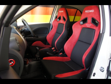 NISSAN�@�}�[�`�@K13�i2017�N�j�@�Ɂ@RECARO�i���J���j�@SR-7�@GU100�@RED�@���@SR-7F�@GU100�@RED�@�~���E�@����