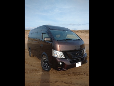 NISSAN�@NV350�L�����o���@�t�����g3�l�|���@�Ɂ@RECARO�i���J���j�@SR-7F�@GU100�@RED�@�A�[�����X�g�t���@����