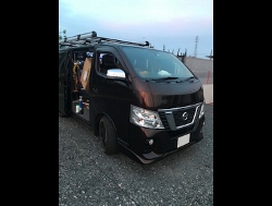 NISSAN�@NV350�L�����o���@�Ɂ@RECARO�i���J���j�@LX-F�@IN110�@BK�@����