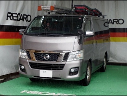 NISSAN�@NV350�L�����o���@�Ɂ@RECARO�i���J���j�@SR-7F�@GK100�@BK/RED�@����