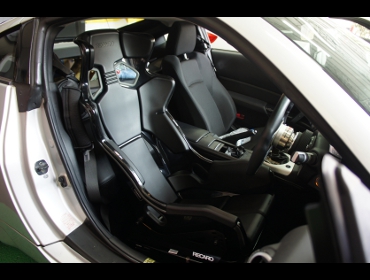 NISSAN�@�t�F�A���f�BZ�@Z33�i2007�N�j�@�Ɂ@RECARO�i���J���j�@PRO�@RACER�@RMS�@2700G�@����