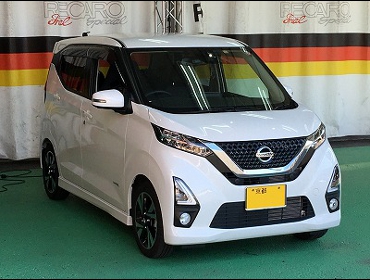 NISSAN�@�f�C�Y�@B40�@�Ɂ@RECARO�i���J���j�@SR-7F�@GK100�@BK/BL�@�A�[�����X�g�t���@����