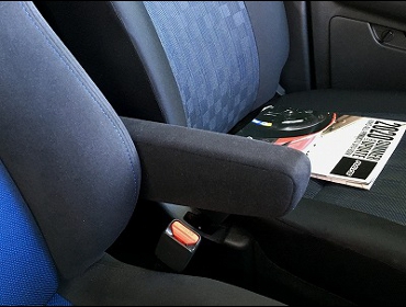 NISSAN�@�f�C�Y�@B40�@�Ɂ@RECARO�i���J���j�@SR-7F�@GK100�@BK/BL�@�A�[�����X�g�t���@����