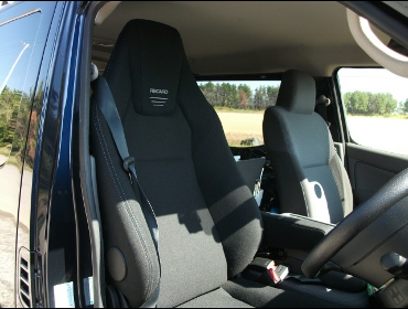 NISSAN�@NV350�@DX�@YD25DDTi�i2017�N3���j�@�Ɂ@RECARO�i���J���j�@LX-F�@TR�@NN�@H�@A/R�@����