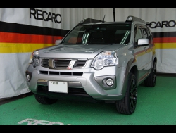 NISSAN�@�G�N�X�g���C���@NT31�@�Ɂ@RECARO�i���J���j�@�I���\�y�hDL220HV�@����