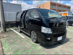 NISSAN�@NV350�L�����o���@�Ɂ@RECARO�i���J���j�@SR-7F�@KK100�@BK�@�~���E�@����