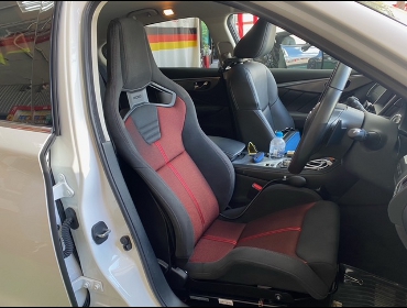 NISSAN�@�X�J�C���C���@RV37�i2019�N7���j�@�Ɂ@RECARO�i���J���j�@�X�|�[�c�X�^�[�@GK100H�@RED�@����