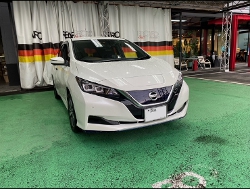 NISSAN�@���[�t�@ZE1�i2021�N�j�@�Ɂ@RECARO�i���J���j�@SR-7�@GK100�@BK/�u���[�@�~���E�@����