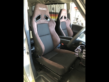 NISSAN�@�Z���i�@C26�@�Ɂ@RECARO�i���J���j�@SR-7F GU100H �u���E���@�A�[�����X�g�t���@�~2�@����