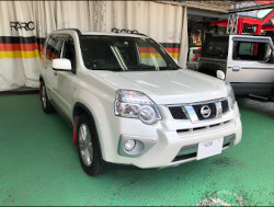 NISSAN�@�G�N�X�g���C���@DNT31�i2014�N�j�@�Ɂ@RECARO�i���J���j�@SR-7F�@GK100�@BK/RED�@�~���E�@����
