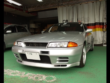 NISSAN�@�X�J�C���C��GT-R�@BNR32�i1994�N�j�@�Ɂ@RECARO�i���J���j�@�X�|�[�c�X�^�[�@GK100H�@BK/RED�@�V�[�g�q�[�^�[�t���@�~���E�@����