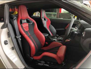 NISSAN�@GTR�@R35�i2020�N�j�@�Ɂ@RECARO�i���J���j�@�X�|�[�c�X�^�[CL210H�@RED�@����