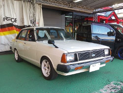 NISSAN�@�T�j�[�@B310�i1980�N�j�@�Ɂ@RECARO�i���J���j�@SR-7�@GU100�@�u���E���@����