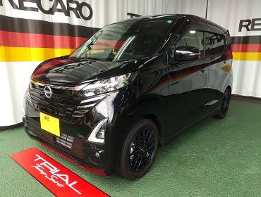 NISSAN�@�f�C�Y�@B45W�i2024�N�j�@�Ɂ@RECARO�i���J���j�@SR-C�@BK100�@BK/�u���[�@A/R�@����