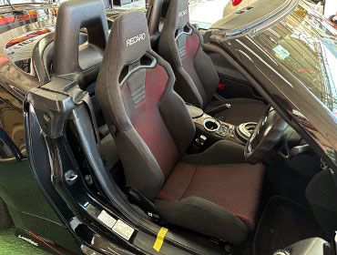 NISSAN�@�t�F�A���f�BZ�@Z34�i2010�N�j�@�Ɂ@RECARO�i���J���j�@SR-S�@BK100H�@BK/RED�@���@SR-C�@BK100H�@BK/RED�@����