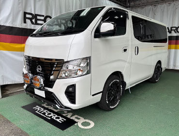 NISSAN�@�L�����o��VN6E26�i2024�N�j�@�Ɂ@RECARO�i���J���j�@�I���\�y�hAN220HV�@BK�@����