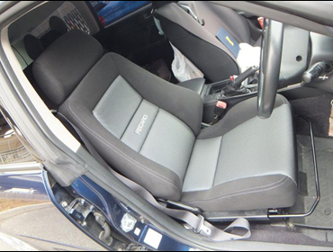 RECARO�@LX-VF