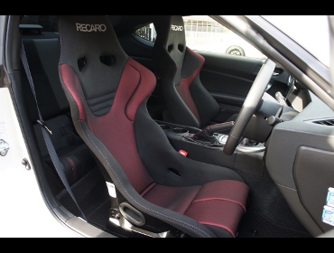 RECARO�i���J���V�[�g�j�@SUBARU�@BRZ�@ZC6��RECARO�i���J���j�@RS-G SK2 RED�@�~�@SR-6 SK100S RED�@����