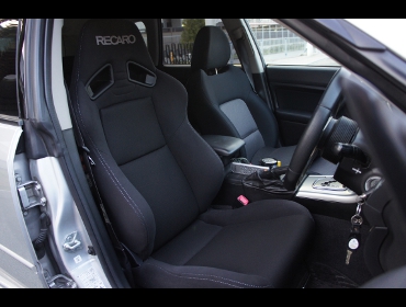 RECARO�i���J���V�[�g�j�@SUBARU�@���K�V�B�@BP5��RECARO�i���J���j�@SR-7F SK100�@BK�@����
