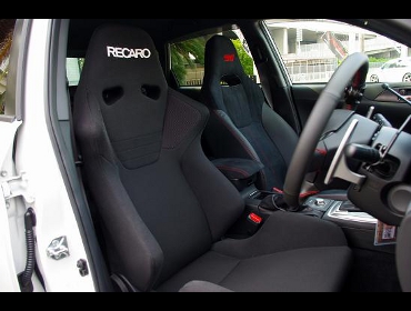 RECARO�i���J���V�[�g�j�@SUBARU�@�C���v���b�TWRX�@STI�@GRF��RECARO�i���J���j�@SR-6 SK100S BK�@����