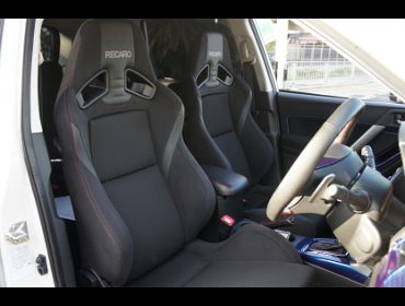 RECARO�i���J���V�[�g�j�@SUBARU�@�t�H���X�^�[�@SJ5��RECARO�i���J���j�@SR-7 Lassic BK/RED�@���@SR-7F Lassic BK/RED�@����