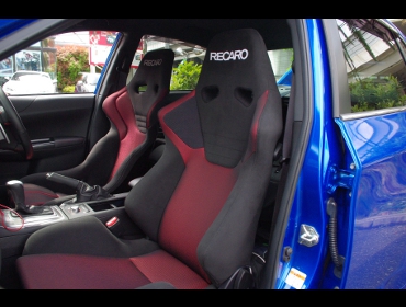 RECARO�i���J���V�[�g�j�@SUBARU�@�C���v���b�T�@GVF��RECARO�i���J���j�@RS-G SK2 BK/RED�@���@SR-6 SK100S BK/RED�@����