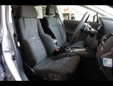 RECARO�i���J���V�[�g�j�@SUBARU�@�C���v���b�T�@XV�Ƀ��J���@�I���\�y�hAN220HV BK�@����
