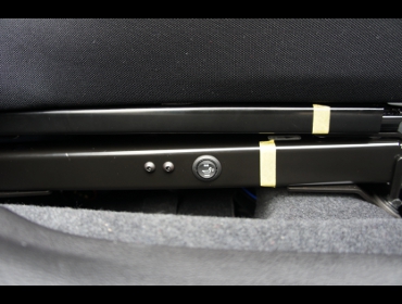 RECARO�i���J���V�[�g�j�@SUBARU�@�����H�[�O�Ƀ��J���@LX-F IM110H�i�V�[�g�q�[�^�[�t���j�@BK�@����